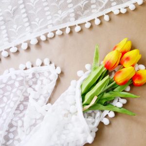 五_蕾絲圓球桌布 拷貝
